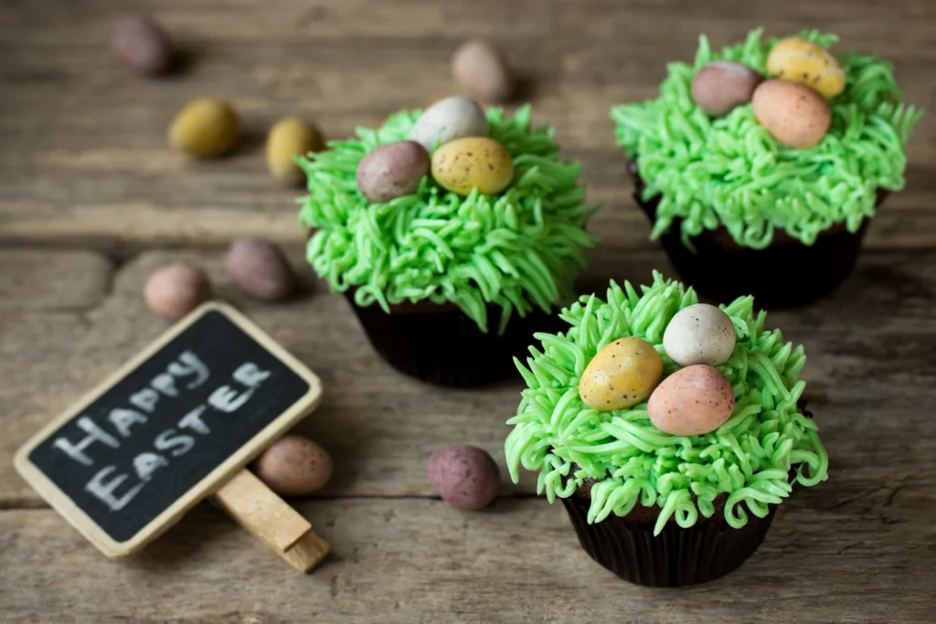 15 Budget Easter Ideas NZ: Chocolate cupcakes with green grass icing | Swoosh Finance