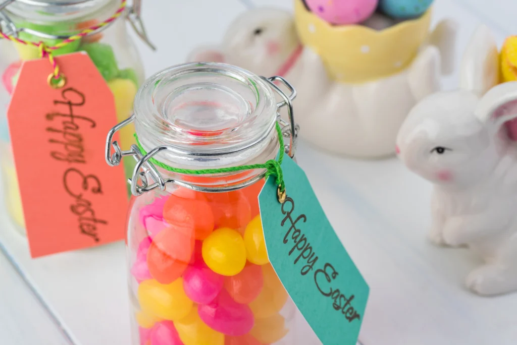15 Budget Easter Ideas NZ: Mason jars | Swoosh Finance